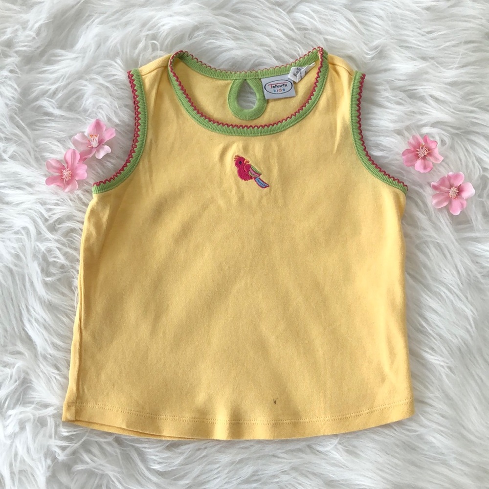 Adorable Parrot Tank! 🦜